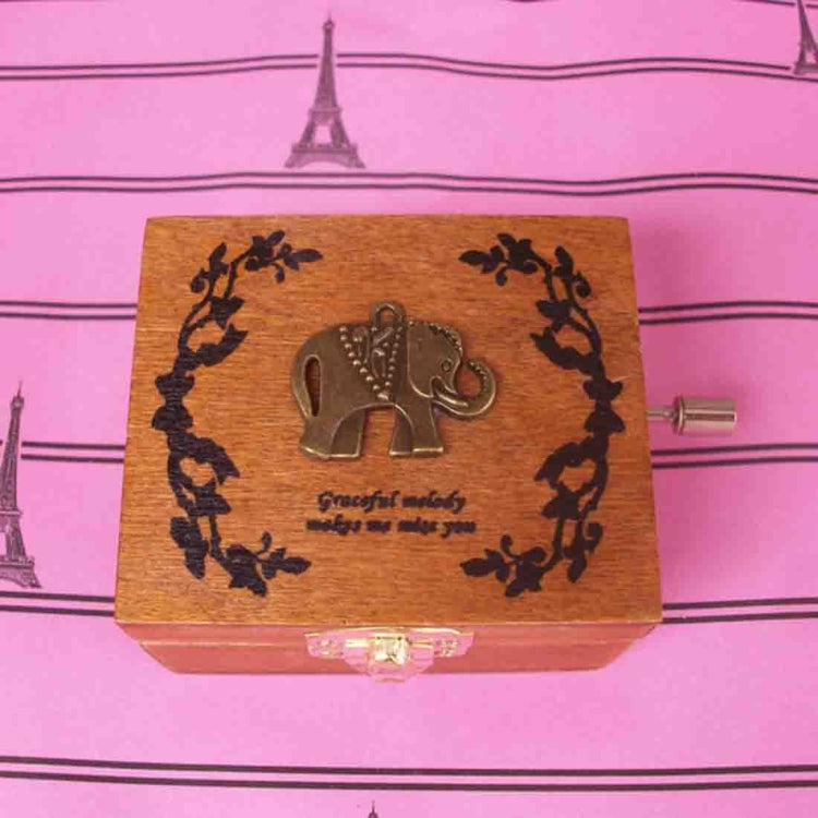 Home Decor Creative Exquisite Retro Wooden Birthday Decorations Music Box, Random Style Delivery, Wooden Birthday