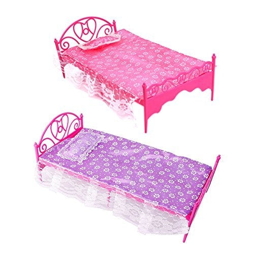 Mini Beautiful Plastic Bed Bedroom Furniture for Dolls Dollhouse Random Color Delivery, Plastic Bed