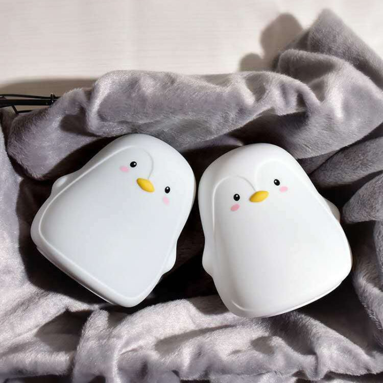 Penguin Silicone Pat Night Light Children Bedside Atmosphere Lamp, Penguin White
